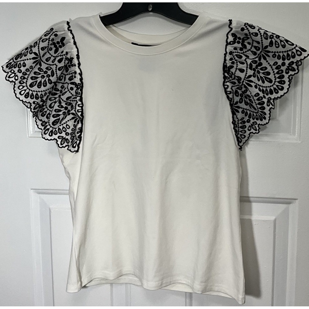 White House Black Market White/Black Short Sleeve Business Casual Blouse Medium